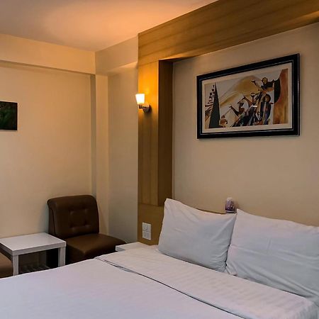 Petchsiri Room เพชรสิริรูม Ban Sai Mai Bagian luar foto