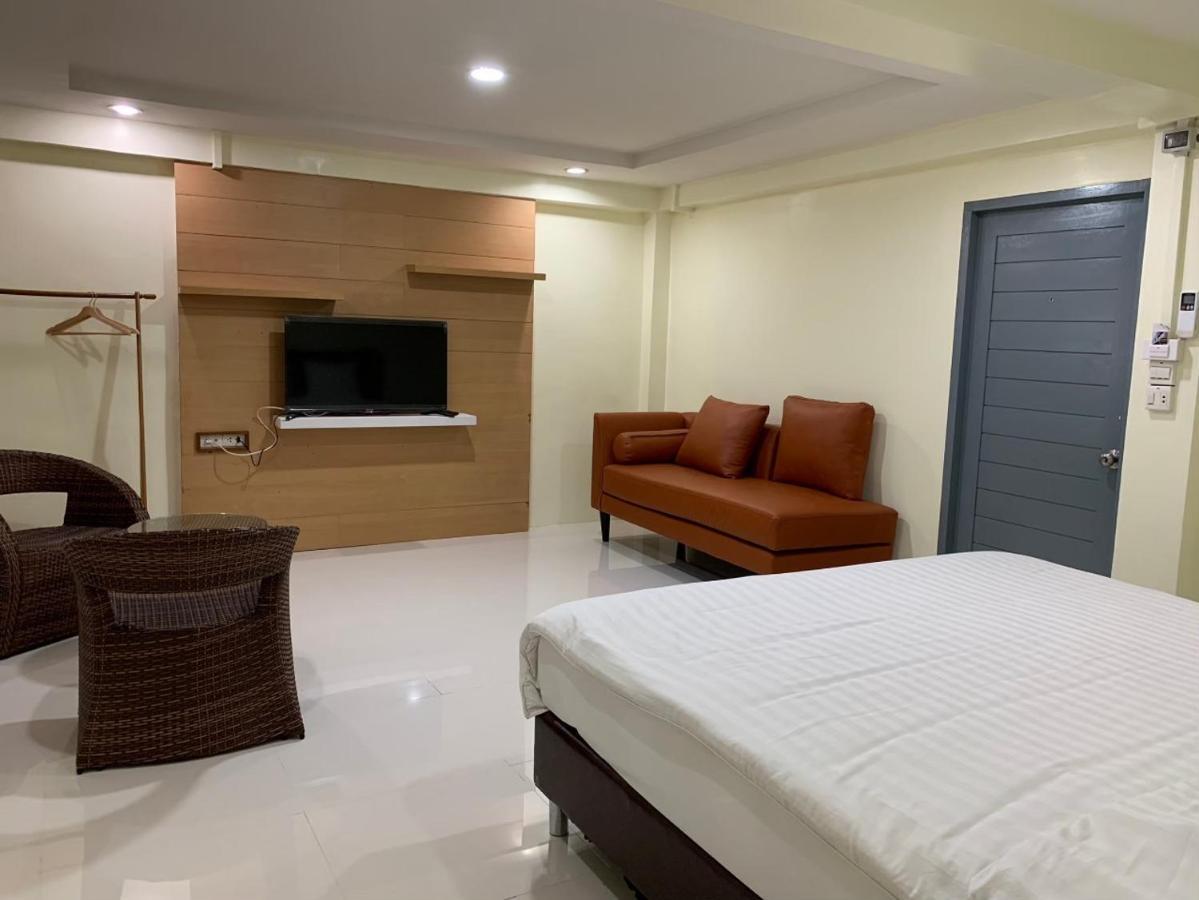 Petchsiri Room เพชรสิริรูม Ban Sai Mai Bagian luar foto