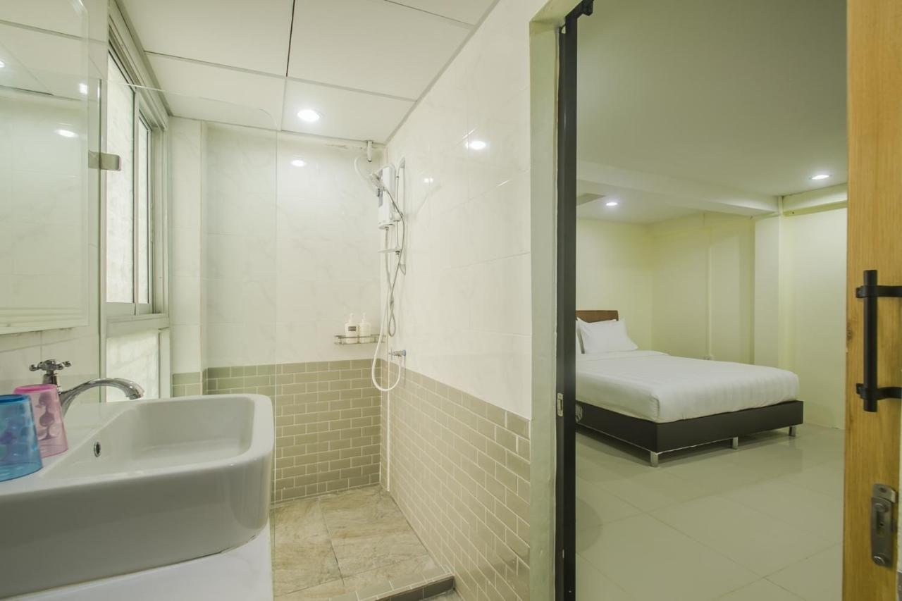 Petchsiri Room เพชรสิริรูม Ban Sai Mai Bagian luar foto